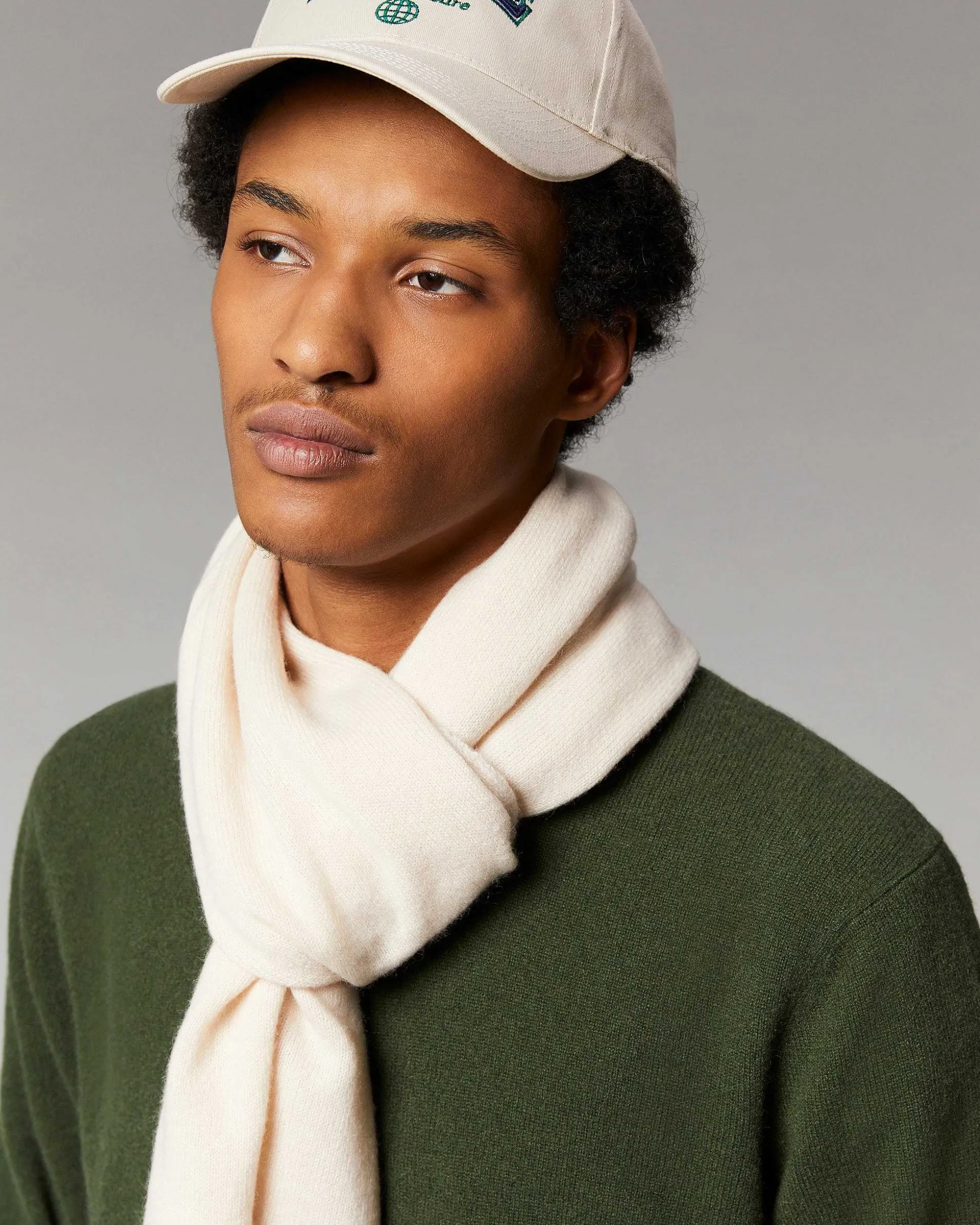 Pull Col Montant Basique Leger