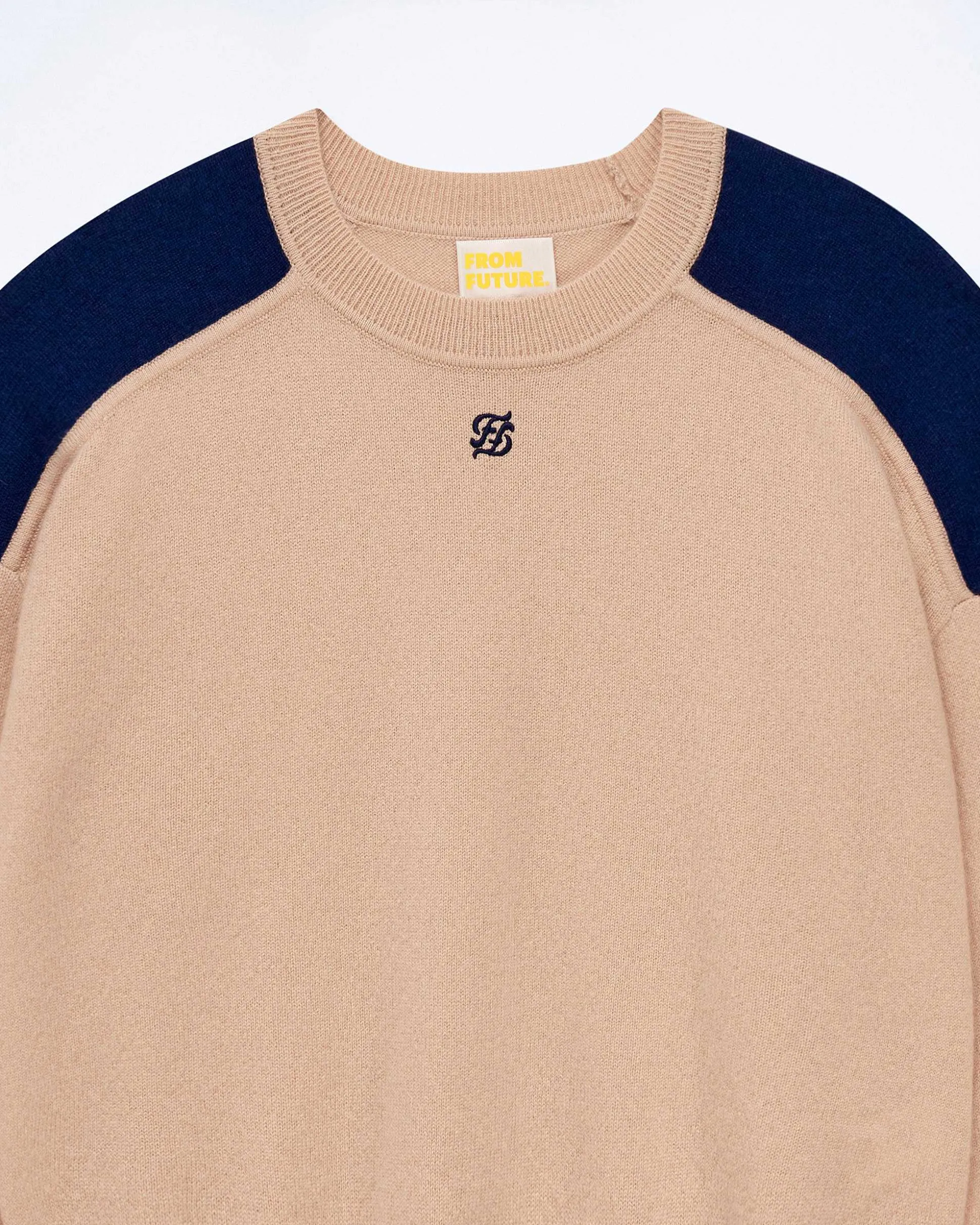 Pull Col Rond Bicolore Et Broderie