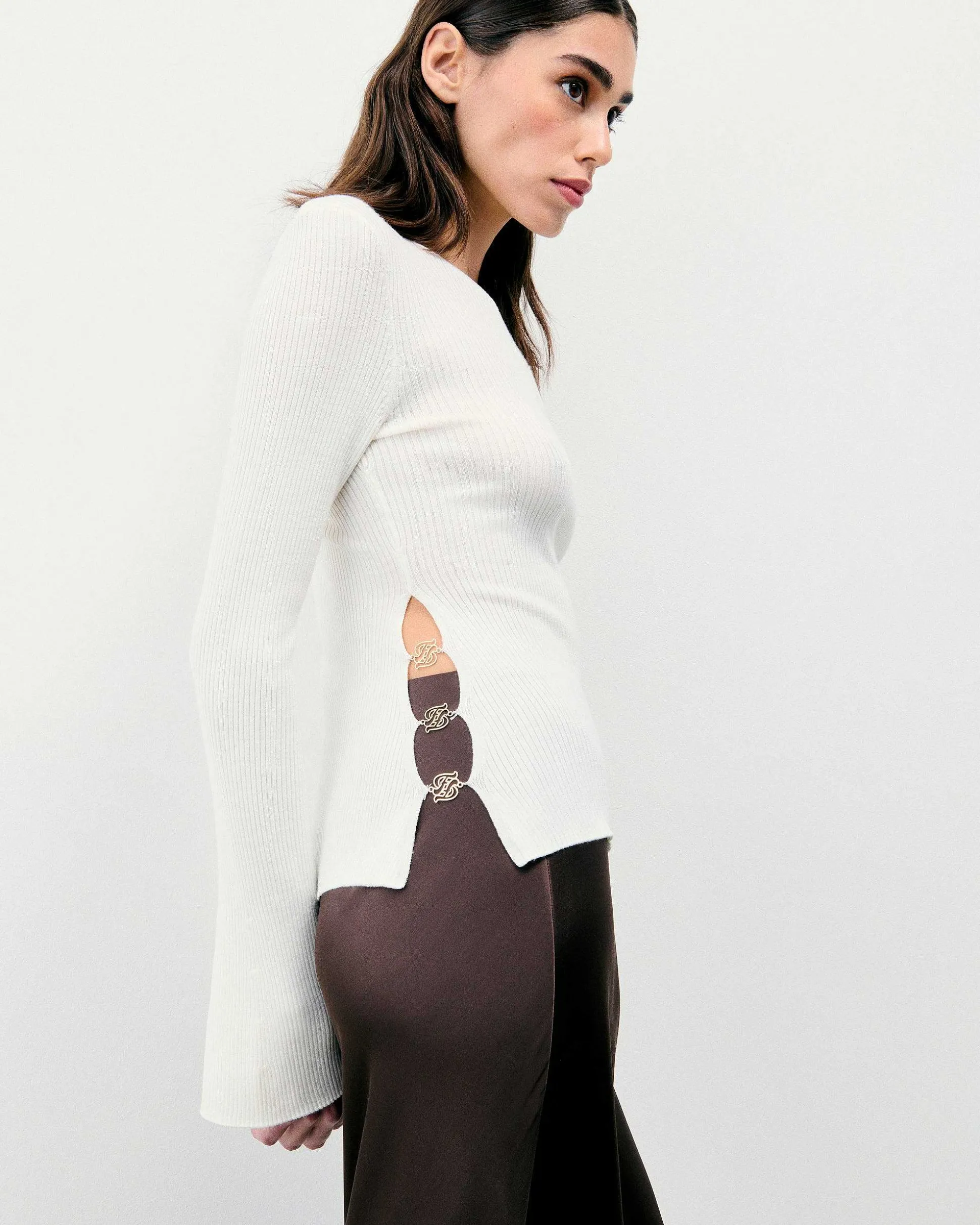 Pull Col Rond Bijoux Cotes