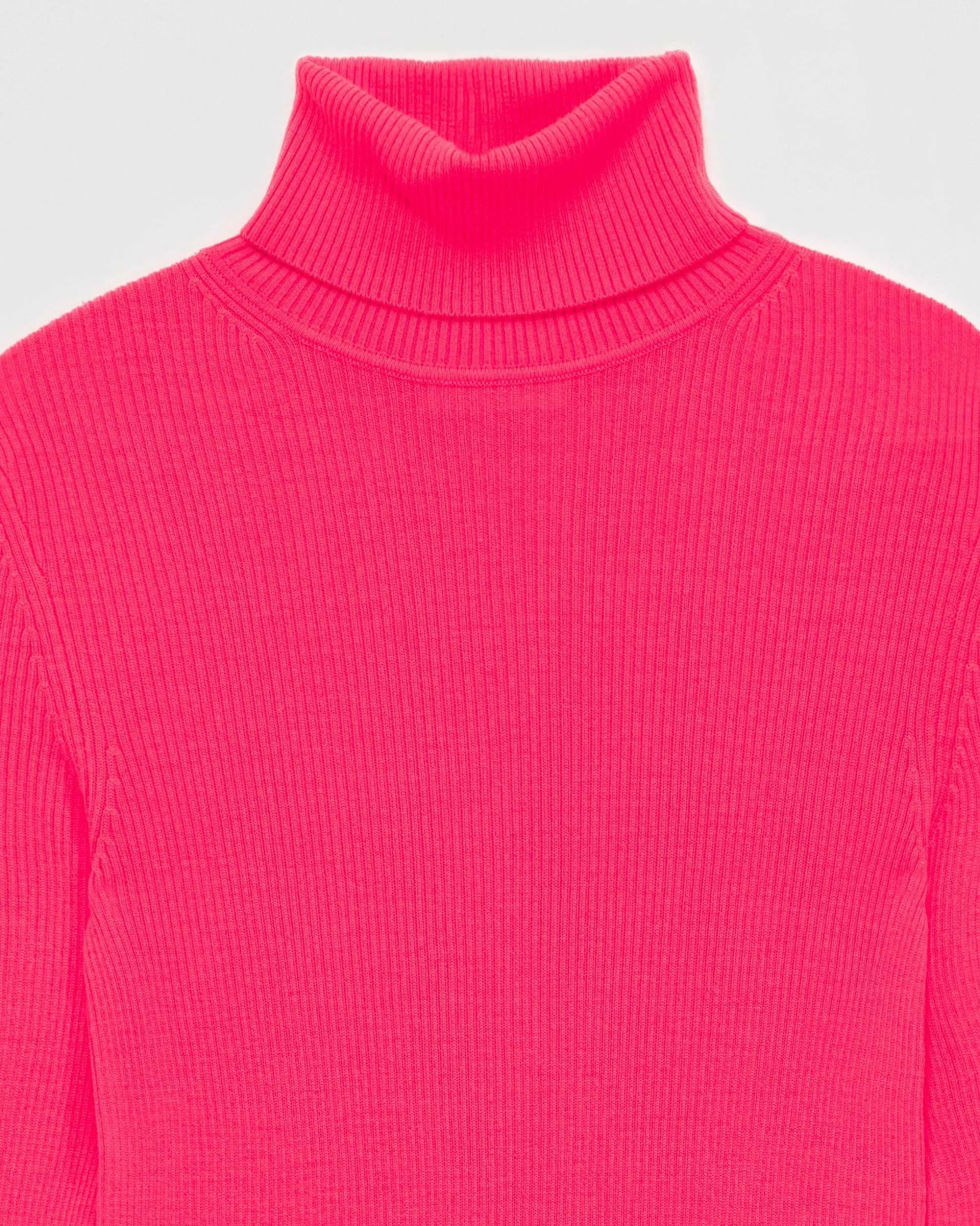 Pull Col Roule Basique