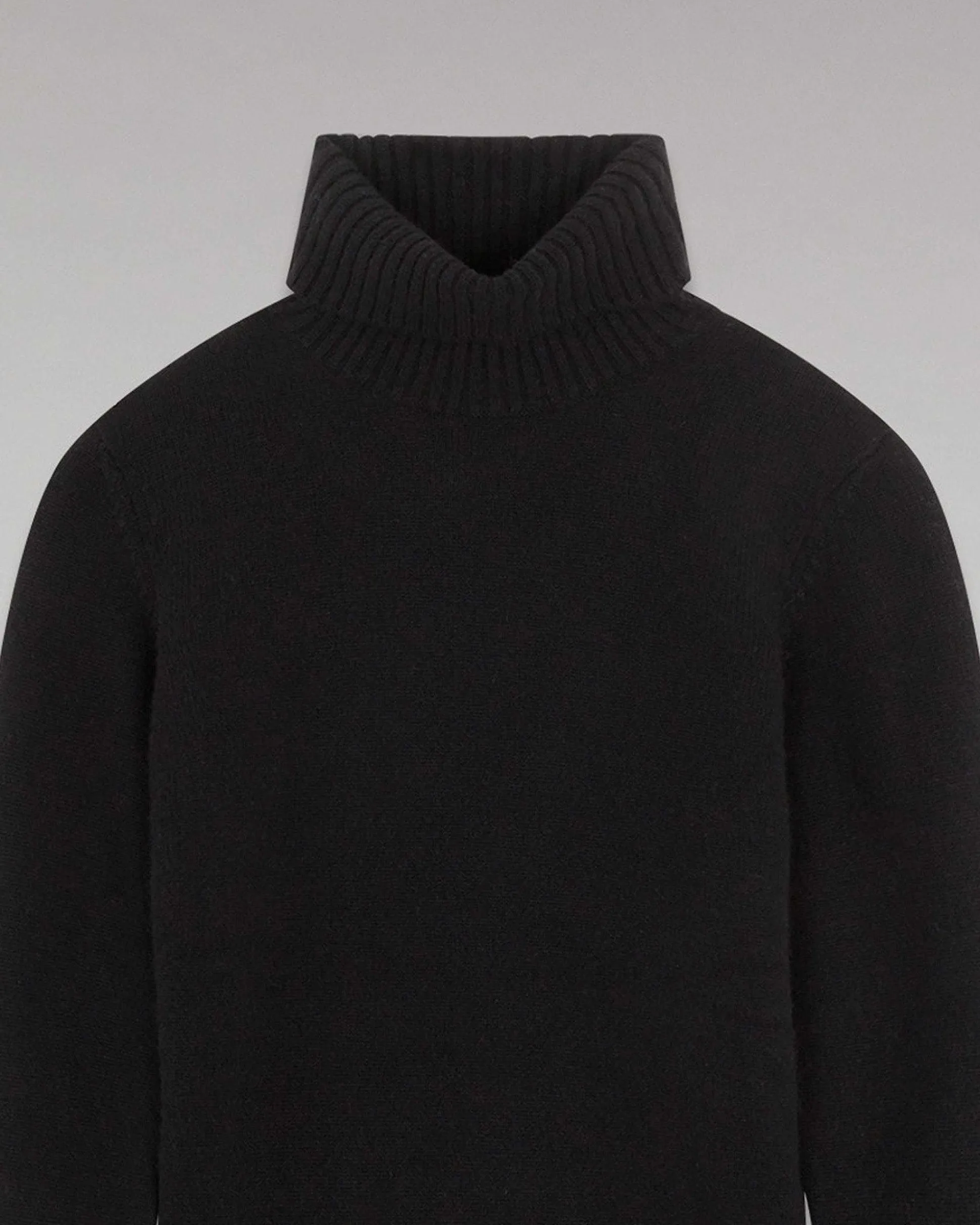 Pull Col Roule Basique