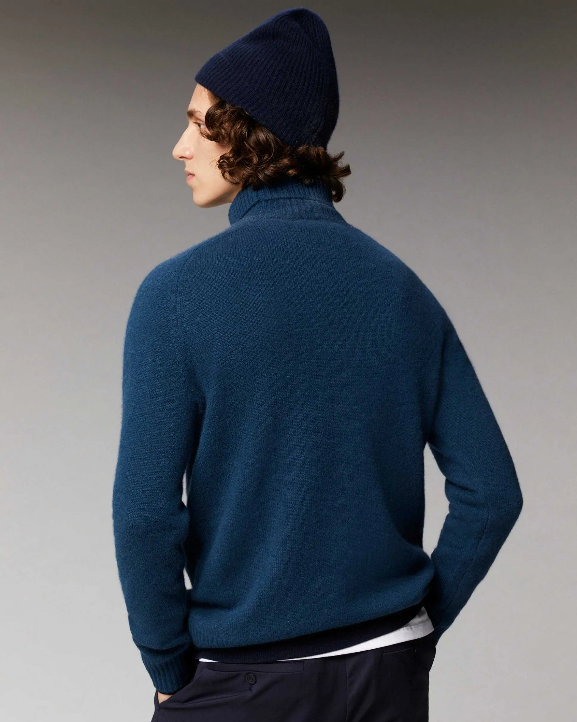 Pull Col Roule Manches Marteau