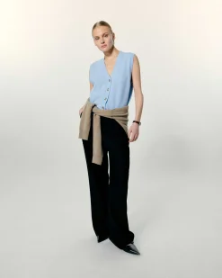 Pull Sans Manche Boutons Bijoux