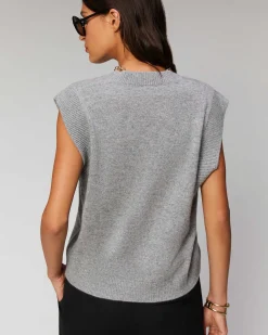 Pull Sans Manche Coeur Leger