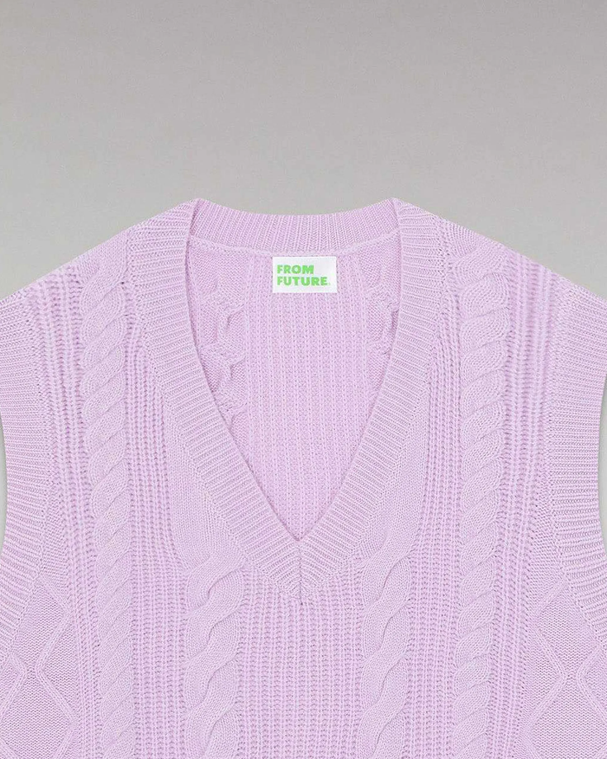 Pull Sans Manche Torsades