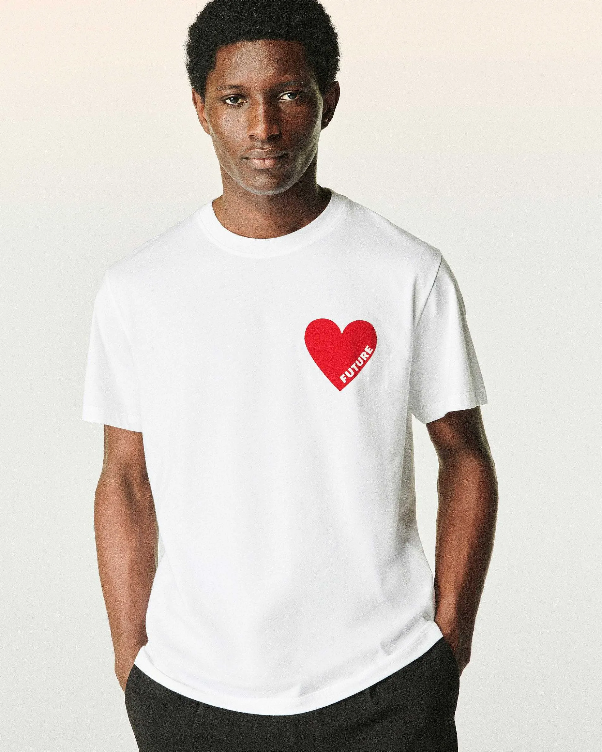 T-Shirt Coeur Col Rond Manches Courtes